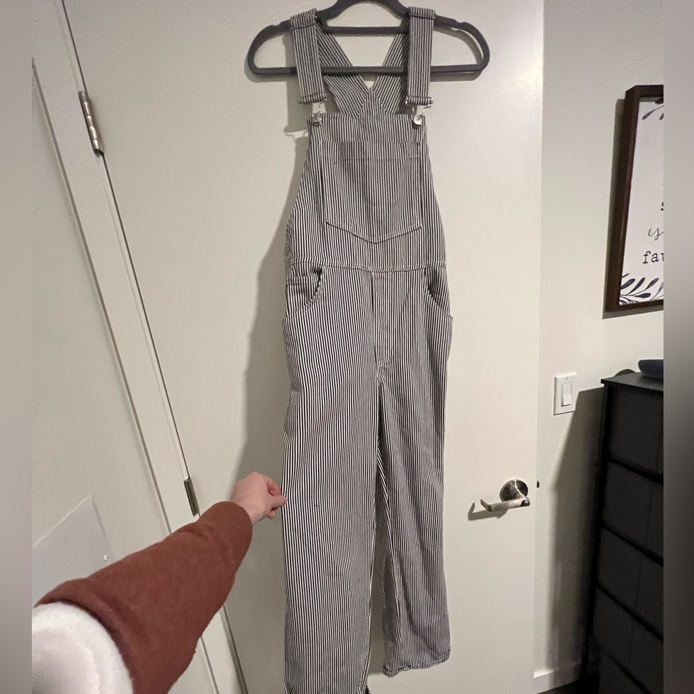Black and white cute denim overalls